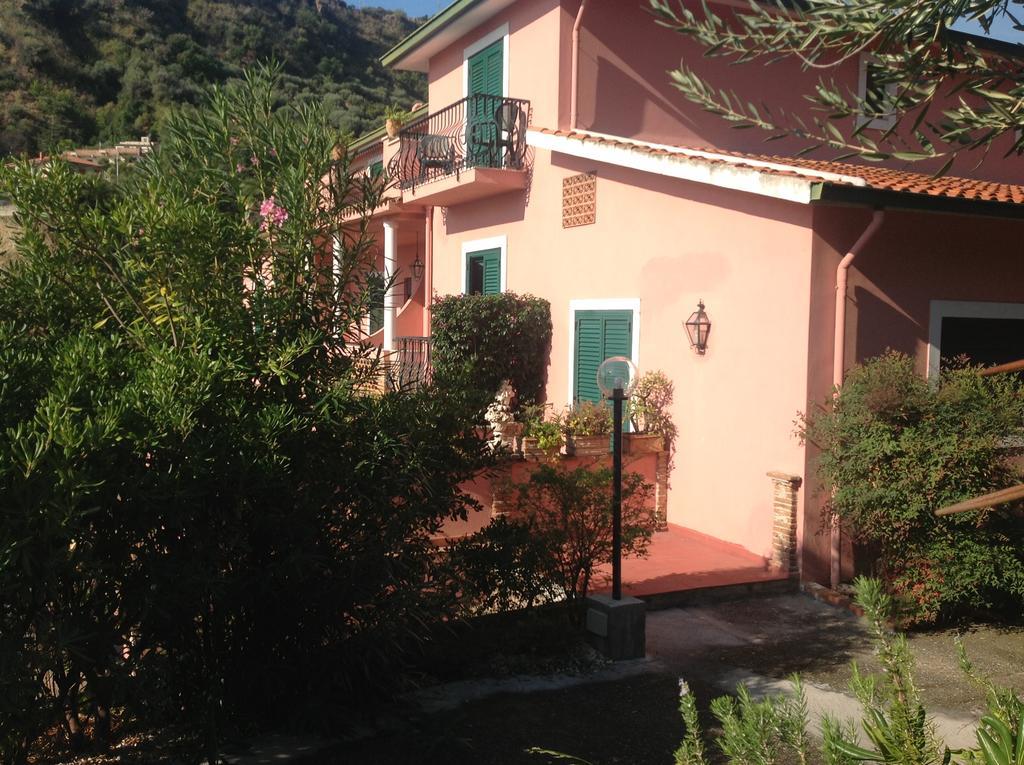 Hotel Villa Sirina Taormina Dış mekan fotoğraf