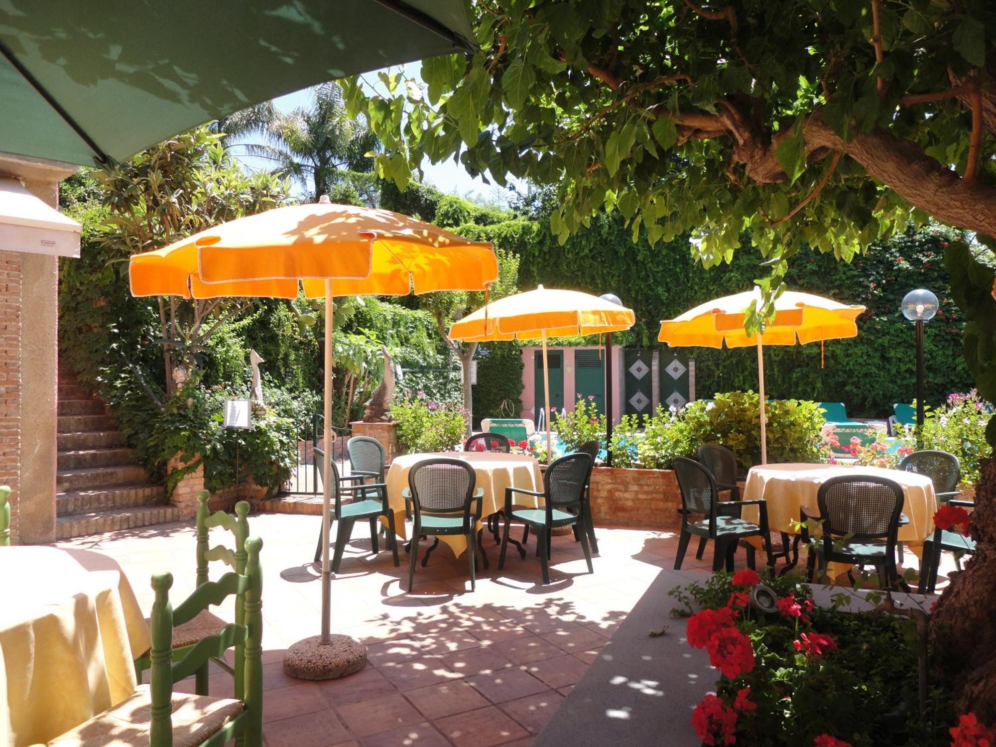 Hotel Villa Sirina Taormina Dış mekan fotoğraf